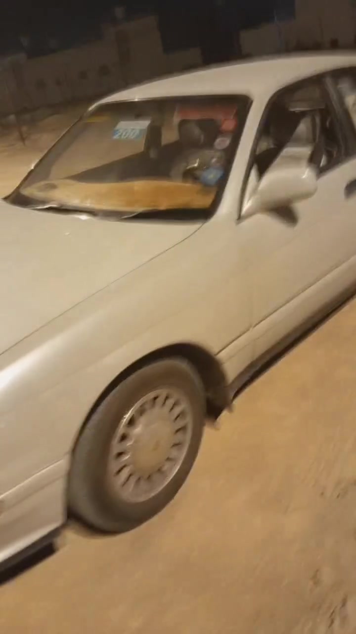 بطه فصل للبيع موديل 93 مصبوغه عام جماليه بدون ضربه كير محرك مكفولات تبريد ثلج رقم انكليزي انبار بسمي مداور ثاني يوم مكفوله من الكص ونقل الجثه والاصوليات محتاجه حداديه امامي موقعها نجف السعر 65 وبيها مجال للاستفسار الاتصال على الرقم ***********
