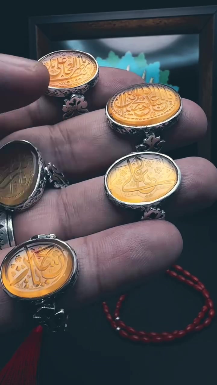 للطلب الأحجار الكريمة والحجز يرجى مراسلتنا على الأرقام التاليه واتساب 
*********** ابو عباس
*********** أبو محمد
*********** ابو حسين 

العنوان النجف الاشرف سوق الكبير قيصرية نور الشرع 👈الموبايلات سابقا👉 @أبرز المعجبين
