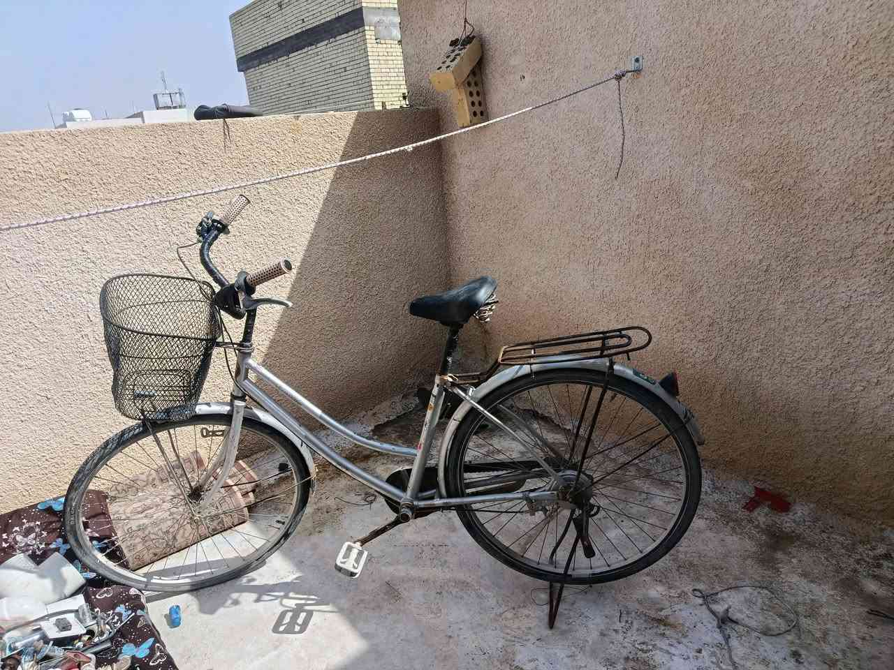 بايسكل 26حجم كير سرعات نظيف للبيع 60سعر دورة مكاني ***********
