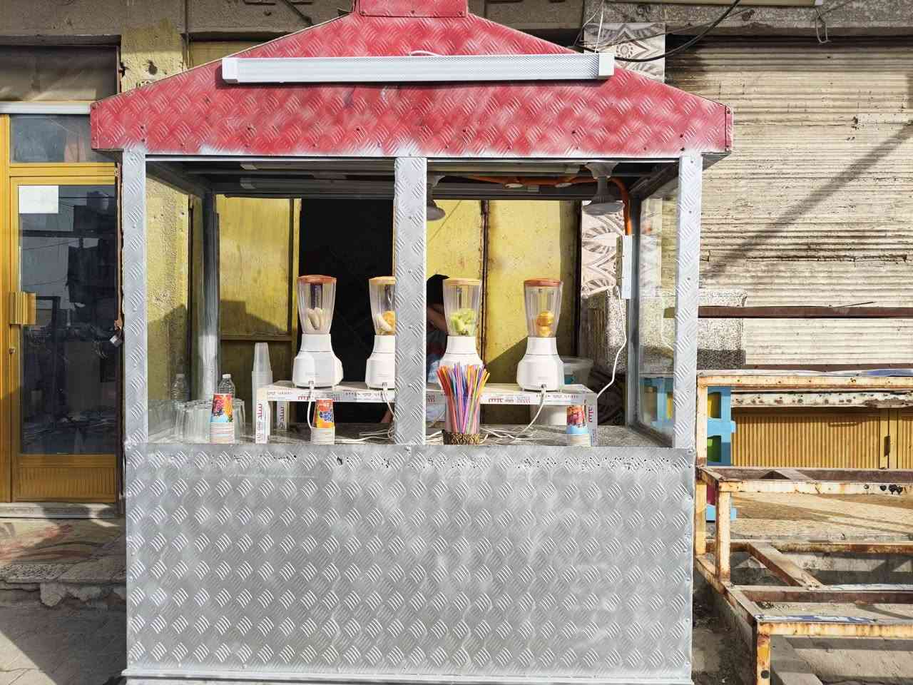 ميز عصائر مع خلاطات كامل مع تاسيس كهرباء داخل ميز للبيع سعر 650 الف وبي مجال


**إذا كنت صاحب هذا الإعلان وتريد حذفه لأي سبب، رجاءا أرسل رسالة إلى الدعم الفني**
