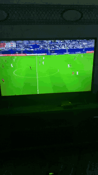 السلام عليكم شاشه لبيع  حجم  ا ٣٢شغاله عل فحص وثانيه عطلانه    السعر ثنيناتهن٦٥العنوان شارع  المطار بدون نت***********
