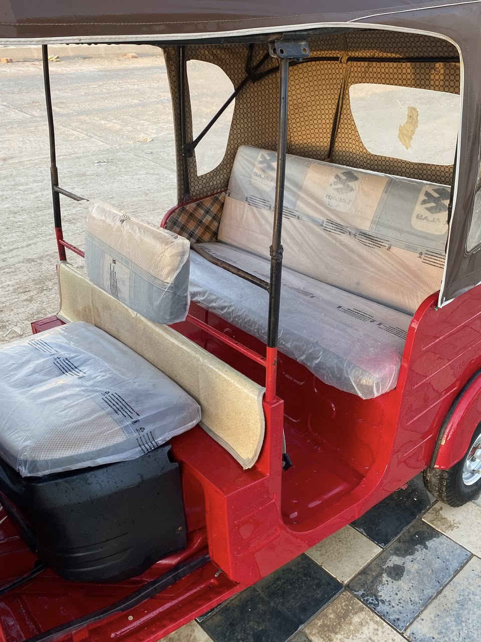 تكتك مرقم للبيع موديل 2018 كاملة مكملة ميكانيك كهربائيات الكشر كدامك قطرة خياس ما بيه التحويل ثاني يوم مكاني بعقوبة السعر 5 و ربع  *********** المو شراي لا يخابر رجاءا
