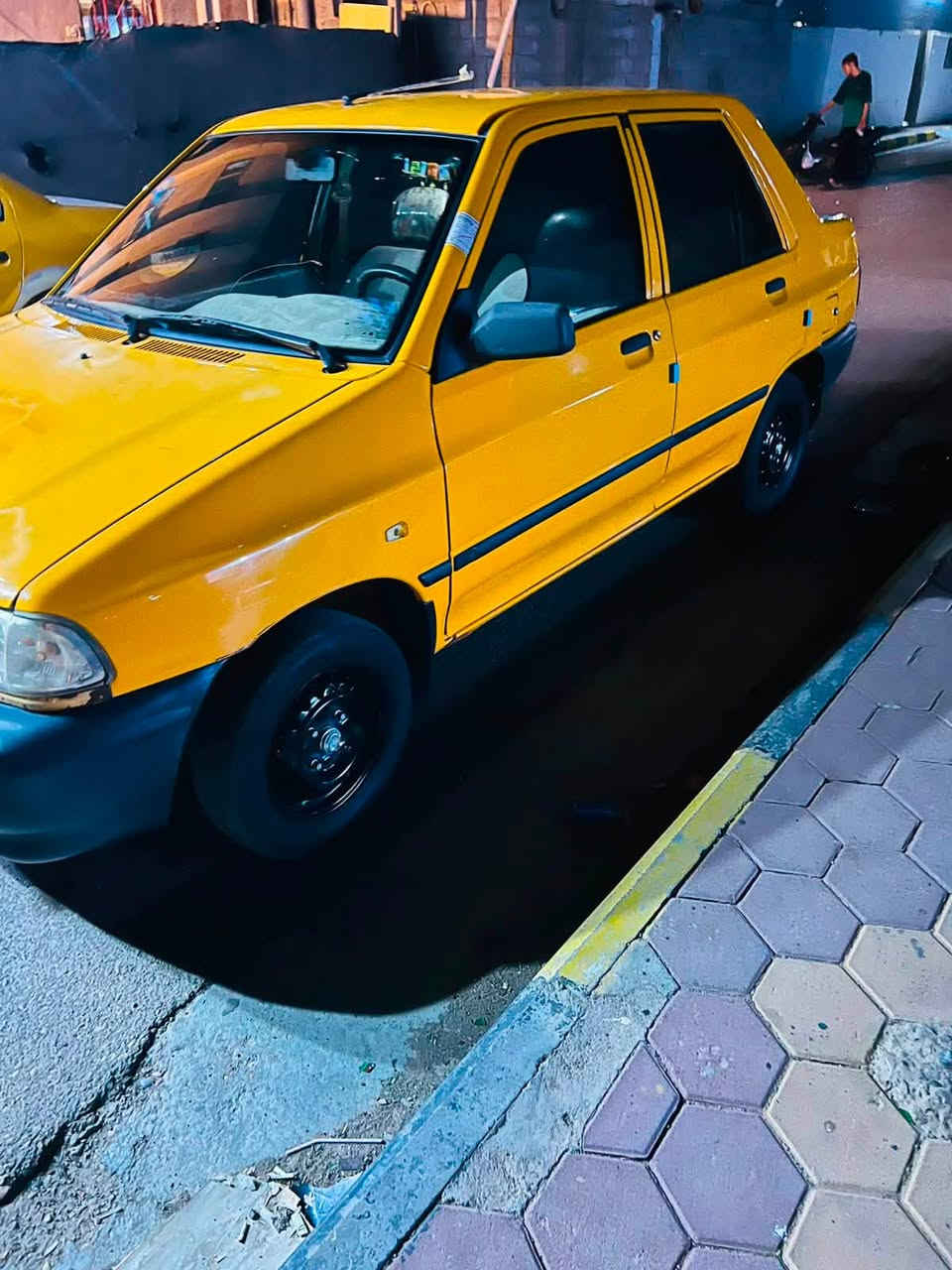 ‏سلام عليكم سيارة للبيع موديل 2019 تخوم تاير جديد صدر جديد رقم جديد تبريد تدفئة رقمها بصره بس تحويل مشروع وطني راعيها موجود كوت تحويل ثاني يوم سعر 45 بيها مجال سيارة جديدة ما ناقصها شي ‭***********‬
