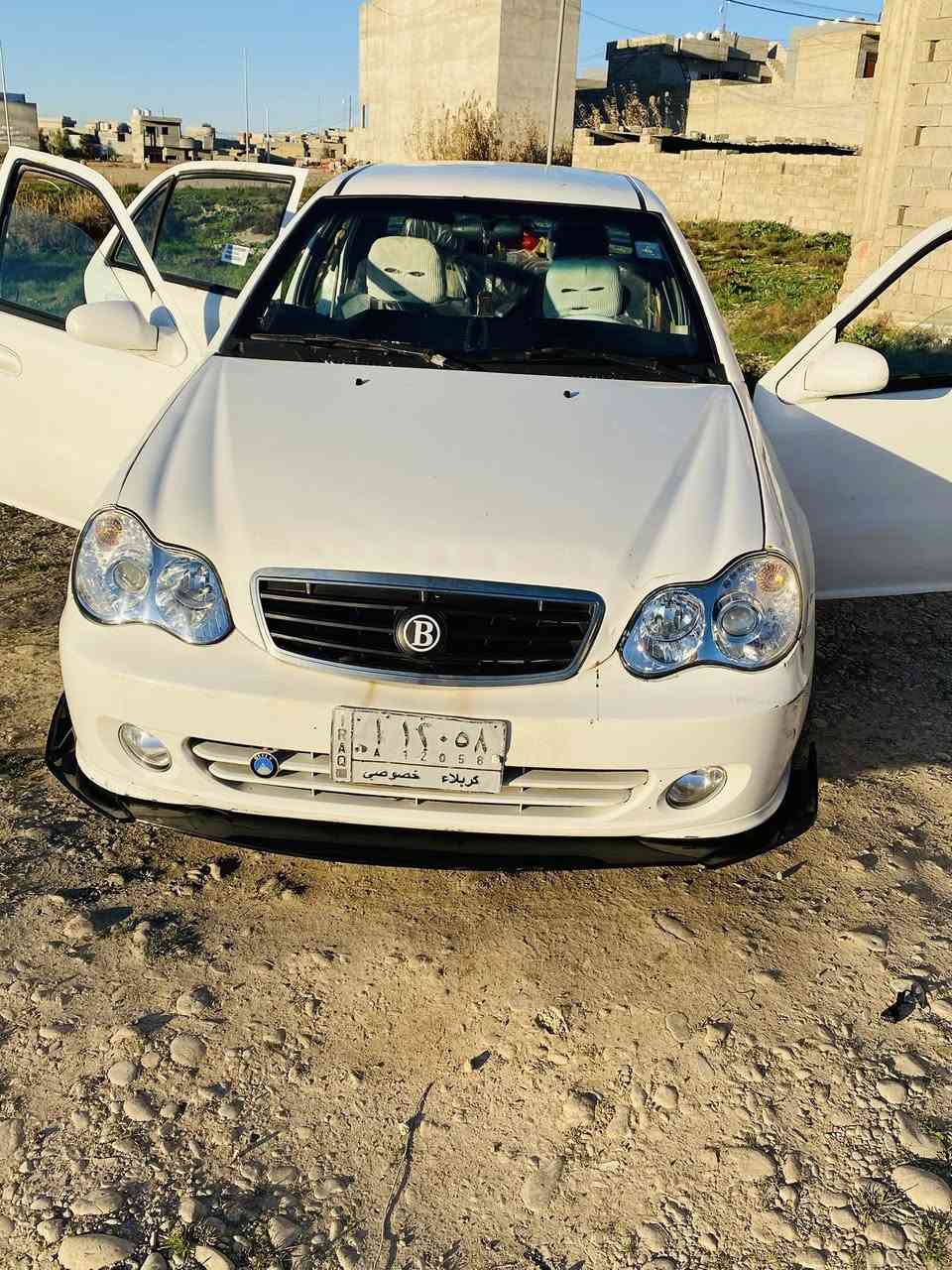 السلام عليكم سيكي للبيع 2013كصه قديمه رقم كربلاء مشروع وطني صاحبها بلموصل  سعر 35 وبيها مجال 
رقم  ***********بي واتساب سياره مكانها بلموصل الايسر
