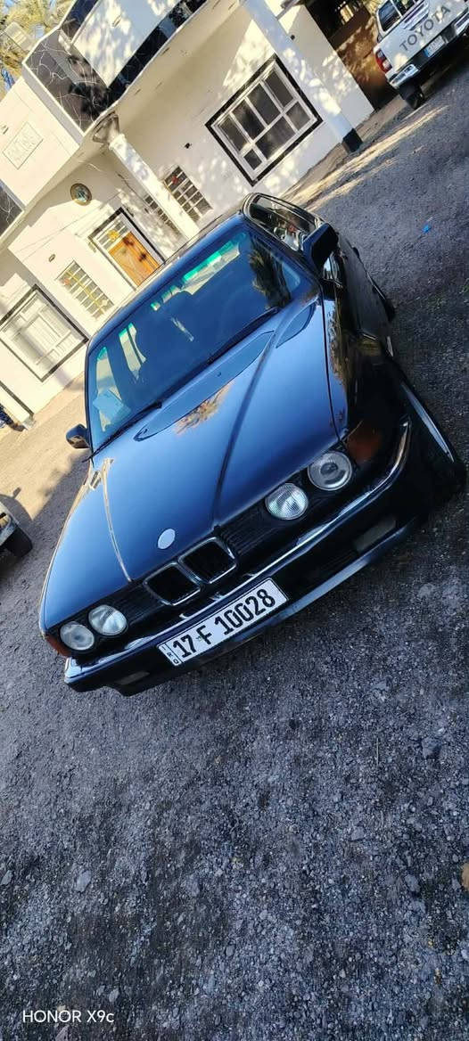 للبيع BMW 735مديل 92سنويه 2031 بسمي المكان كربلاء الحسينه السعر 45

كير جديد 
حداديه جديده
تخم تاير 
كهربائيات
***********
