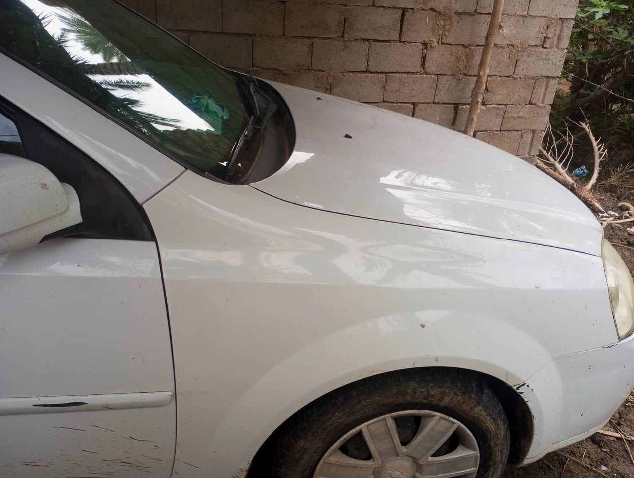 السلام عليكم أبتره البيع 2010سياره كفالة عامه كير ومحرك بشرط ستخدام شخصي سياره بسمي غرفه جديده تخم تاير جديد حداديه جديده سياره مناقصه شيء ترايك  البصره مراوس لانسر خصوصي فقط موديل 2010  مكان السياره الدوانيه الدغاره رقم ***********و***********الخاص مغلق السعر المطلوب 70وبيه مجال حك الجيه
