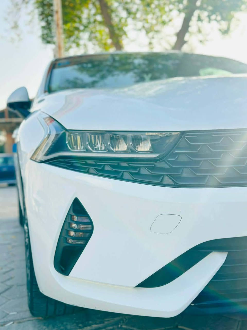 السلام عليكم
كي فايف 🇰​5    2023للبيع فول عده البنوراما مكفوله 
رقم بغداد انكليزي سنويه جديده ابره ماناقصها ماشي 92  داخل كريمي مكانها الانبار مقابيل الشيخ مسعود رقم الهاتف ***********
