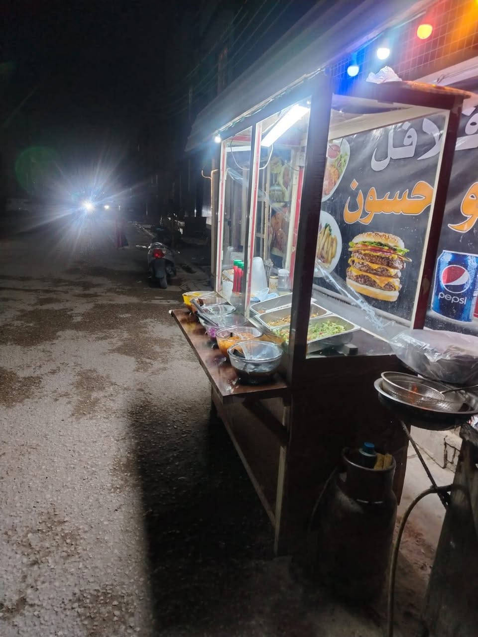 طباخ فلافل +شواية مال بركر
وميز فلافل  مع غراض كامل للبيع طوس وسفنديش وكلشي يخص الكافتريا
الاستفسار اتصال علئ الرقم 0785712340


**إذا كنت صاحب هذا الإعلان وتريد حذفه لأي سبب، رجاءا أرسل رسالة إلى الدعم الفني**