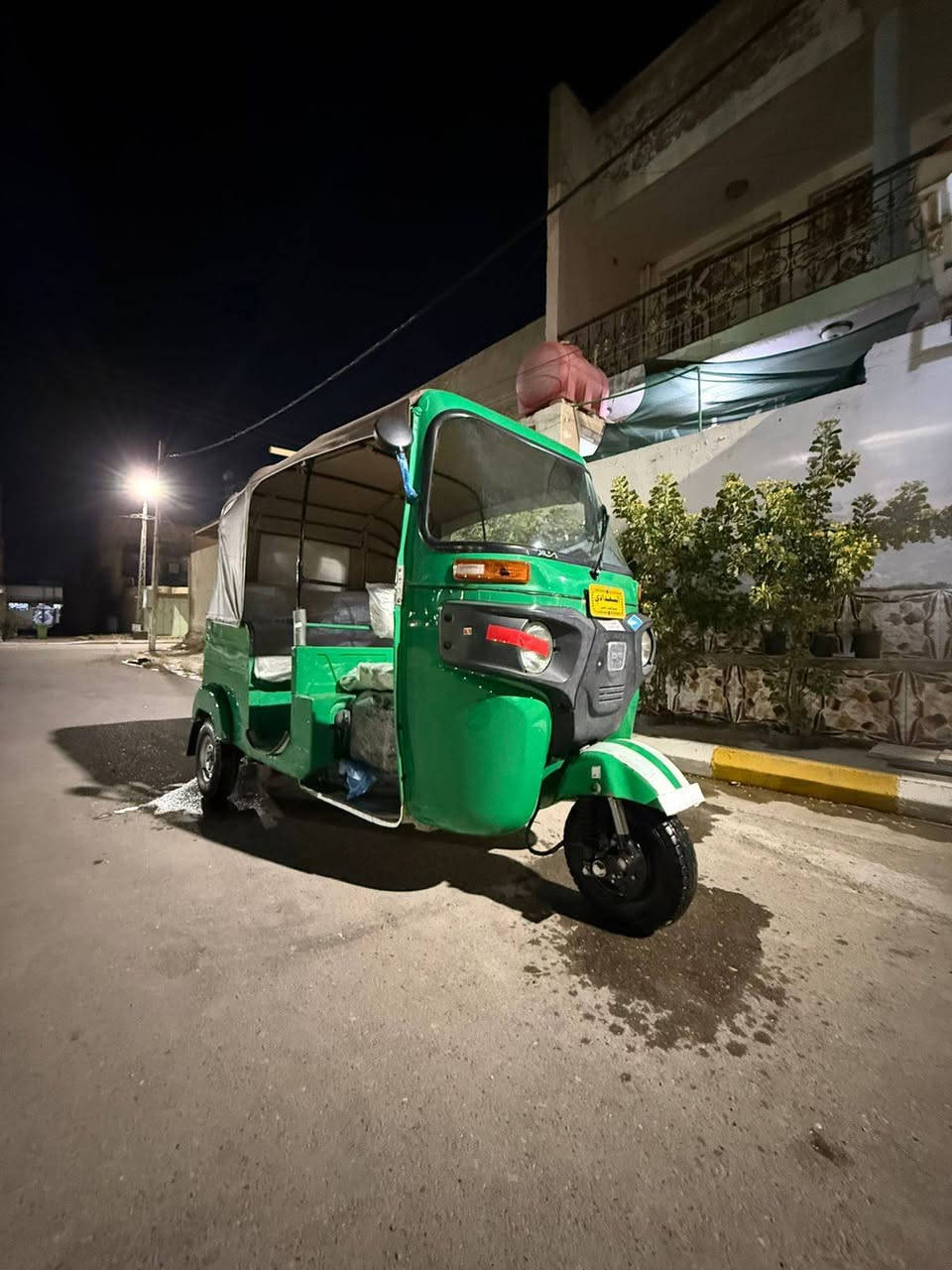 سلام عليكم تكتك ٢٠ رقم وسنويه شراي يتصل مكاني واسط نعمانيه ***********
