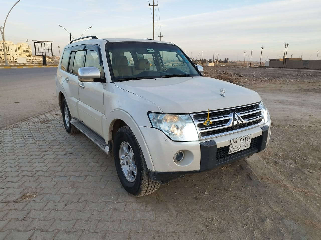 باجيرو 2009رقم كركوك مشروع وطني شرط تحويل مباشر سيارة قطره صبغ مابي 
كير محرك بشرط تخم تايرات جديد صدر امامي خلفي جديد باتري جديد دوشمه جديدة شاشة حجم كبير وشاشتين صغير3شاشات كهربايات كله شغله تفئه تبريد مركزي بيع او مراوس حسب الغناعه/ سعره 130***************
مكاني كركوك
