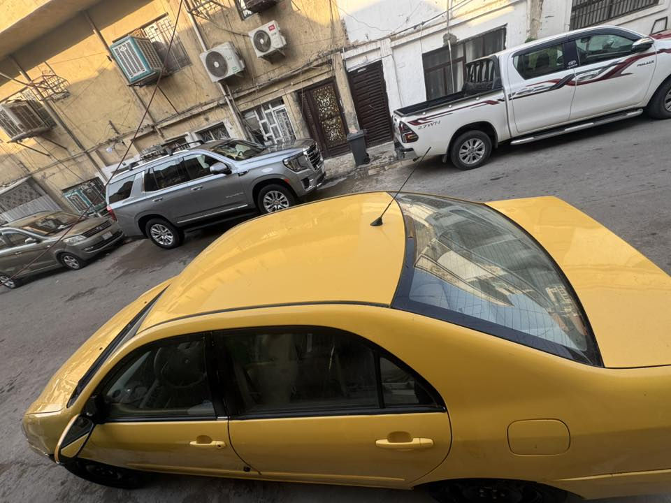 السلام عليكم كورلا نحله موديل ٢٠٠٨ وارد امريكي حادث جاملغ الخلفي ايمن فقط  رقم بغداد انكليزي محرك كايم صدر تخم تاير نضيف  السعر ٦٨ وبيه مجال بكاني الطوبجي بأسمنه السياره رقم ***********
