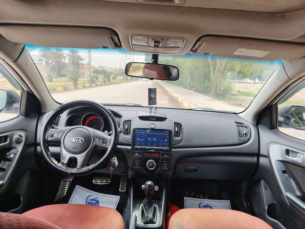 السلام عليكم كيا سيراتو موديل 2012 محرك 2000 دوش فول مواصفات ماعدا البصمة بيها بس بارد بخشم البنيد والجاملغ الخلفي السيارة خير من الله على ايدي ماناقصها اي شي السعر 110 وبيها مجال للاستفسار
*********** بي واتس اب
مكاني حلة - المركز
