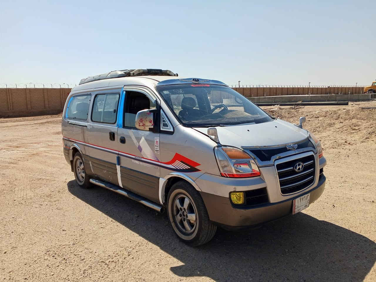 السلام عليكم ٢٠٠٦ محرك مفتوح بي بخار السعر ٦٠ وبيه مجال المكان فلوجه ***********
