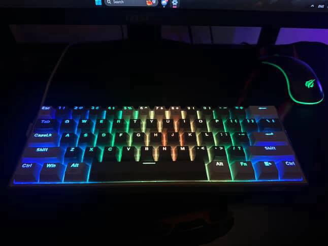 ntel CPU Core i5-12400F
MB ASUS PRIMe H610M-K D4 

VGA PC CARD RTX ZO TAC 3060 Twin12GB

Fury Beast RGB Kit.16GB (8x2) 3200 -
PC SSD LEXAR 1T sata3 2.5 

PSU POWER SUPPLY AeroCool650w RGB Bronze

fan PC Deep CooL 

Case Xigamtek Oreo - 3 Fan RGB Mid
Keybord GAMING REDRAGON K617 Gray White 60%

Mouse: Logtiche G502
الشاشة : MSI G244F E2 24 FHD (1920 x 1080)
180Hz 1Ms IPS

للاستفسار : *********** واتساب
***********
السعر: 1300
