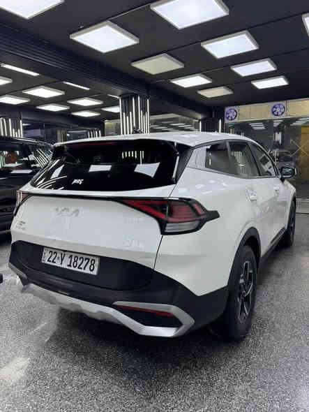 السلام عليكم 
للبيع كيا سبورتج ٢٠٢٣ وارد امريكي صور الحادث بالمنشور السياره ماشيه ٣٤ دخول جديد هزه وسنويه جديد تحويل وكاله ثاني يوم مكان السياره بغداد الكراده 
للتواصل 

‭٠٧٧٢ ٧٧٧ ٠٣٨٦‬
السعر ١٨٨ وبيها مجال بسيط بغداد
