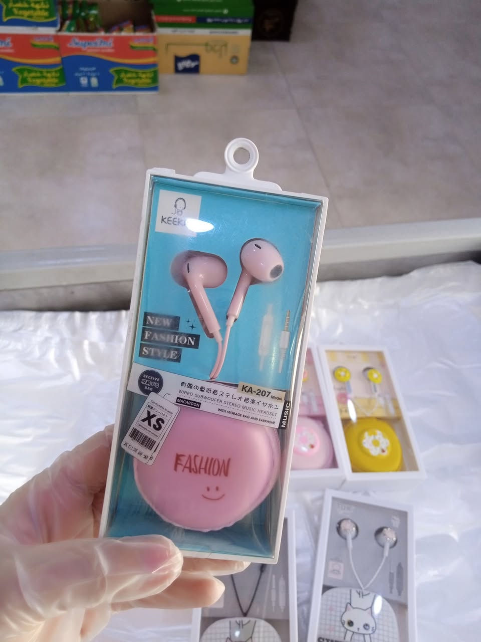 شايفين هيجي كياته😚❤
 هيتفون اصلي اشكال اتخبل فقط 7000
موجود توصيل داخل و خارج المجمع
للحجز والاستفسار التواصل على الخاص


**إذا كنت صاحب هذا الإعلان وتريد حذفه لأي سبب، رجاءا أرسل رسالة إلى الدعم الفني**