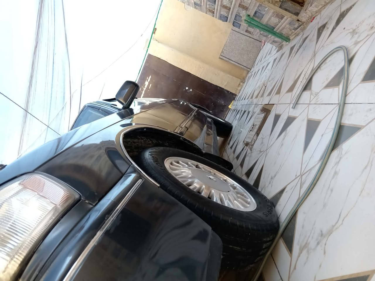 سلام عليكم  نوع السياره كروان ارنب للبيع سيارة  رقم بغداد مشروع وطني امداور ابكل محا فضات العراق سياره مكينه وكير واكسن واحداديه مكفوله من الضربه والكص والنقل الجثه بس صبغ جماليه  كهربائيات داخل حلوه جديده دشبول جديده المكينه وكير جديده شرط اترايك وين ما أتريد مكان الناصري سوق الشيوخ رقم الهاتف *********** تخم تاير عدد اربعه
