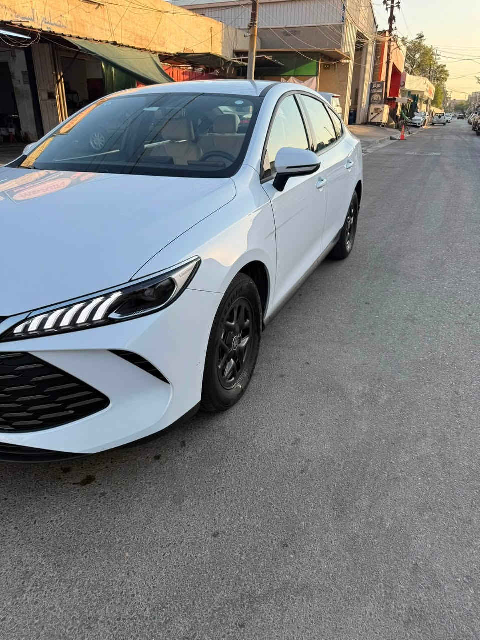 جن بلاص 25 داخل ابيض ماشيه 6000الف كفاله عامه رقم بغداد بسمي سعر 18500
***********

بغداد الدوره
