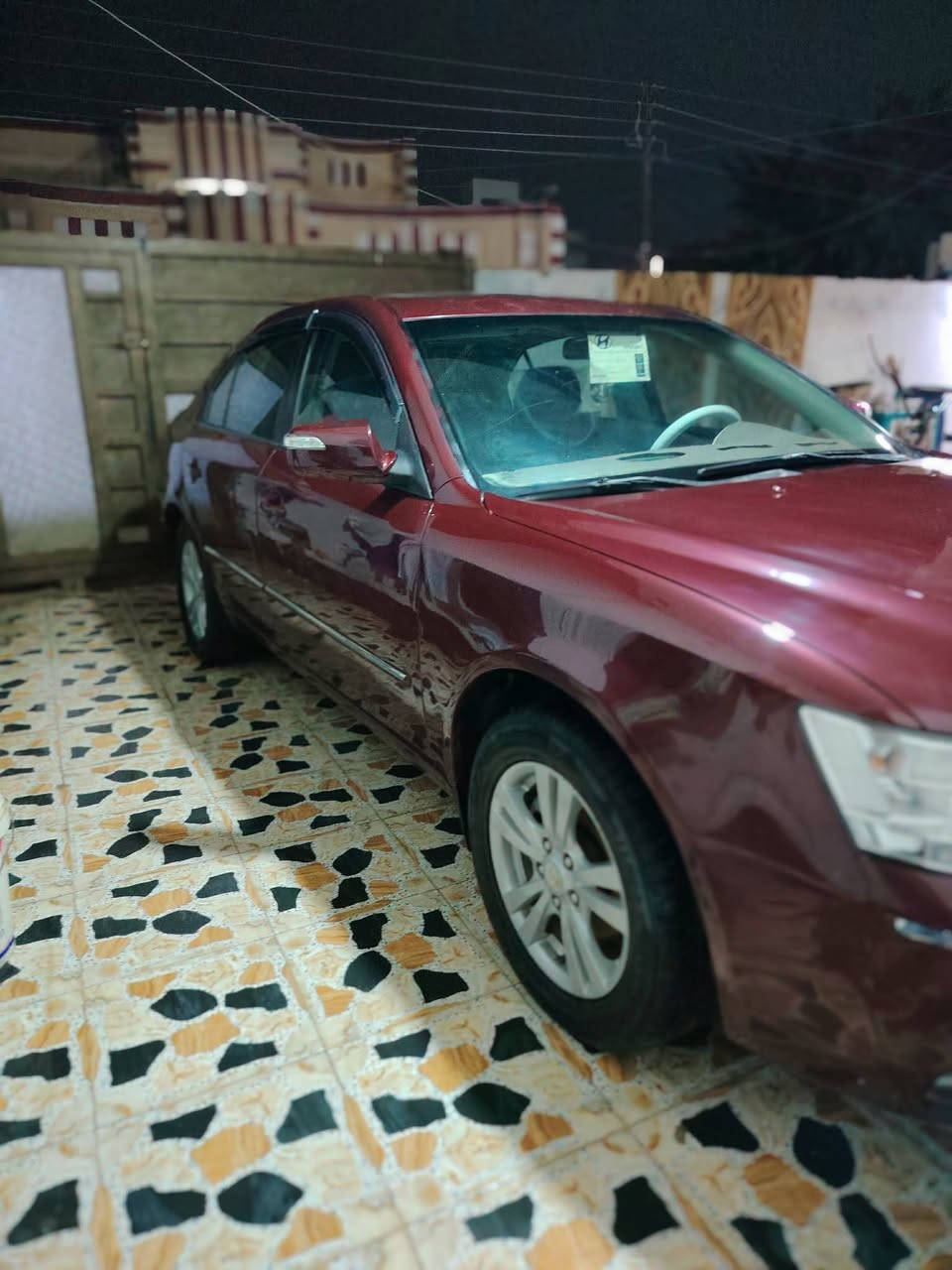 سلام عليكم سوناتا للبيع موديل 2009 مكينه 2400 دوش وارده أمريكي جاملغ خلفي بدون دواخل مصبوغه حزام أثر جراد تخم تاير جديد صدر جديد تبريد ثلج سياره فتحه فول موصفات رقم بغداد مشروع وطني مكان السياره ابو غريب لشهداء لسعر 100 وبيه مجال لهاتف *********** ***********
