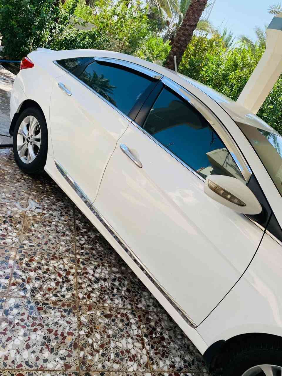 سلام عليكم
سوناته ٢٠١٢ خليجي 2400 دوش محرك قبل ١٠ ايام بدلته حاويه بيهه اربع قطع صبغ اثر شخوط
السعر المطلوب ١١٥ وبيهه مجال 
مكان السياره واسط /قضاء الصويره
للاستفسار اكثر ***********
