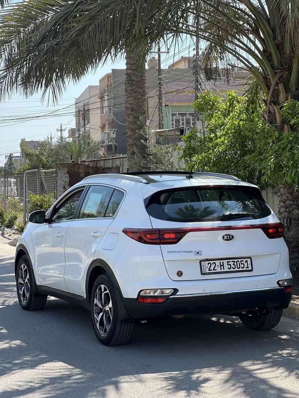 السلام عليكم
سبورتج 2020 خليجي 
مكفوله بيها بارد صغير بل جاملغ الخلفي وباب الي بصف السايق بيها طعجه ممبينه 
رقم اربيل 
مواصفات 
بانوراما
تحكمات ستيرن 
حساسات 
وبقيه المواصفات المعروفه 
ماشيه 154 km حقيقي 
سياره مال جناي سعر ١٨٩ بيها مجال للشراي 
متواجد على الرقم ***********
خاص وواتساب متواجد
