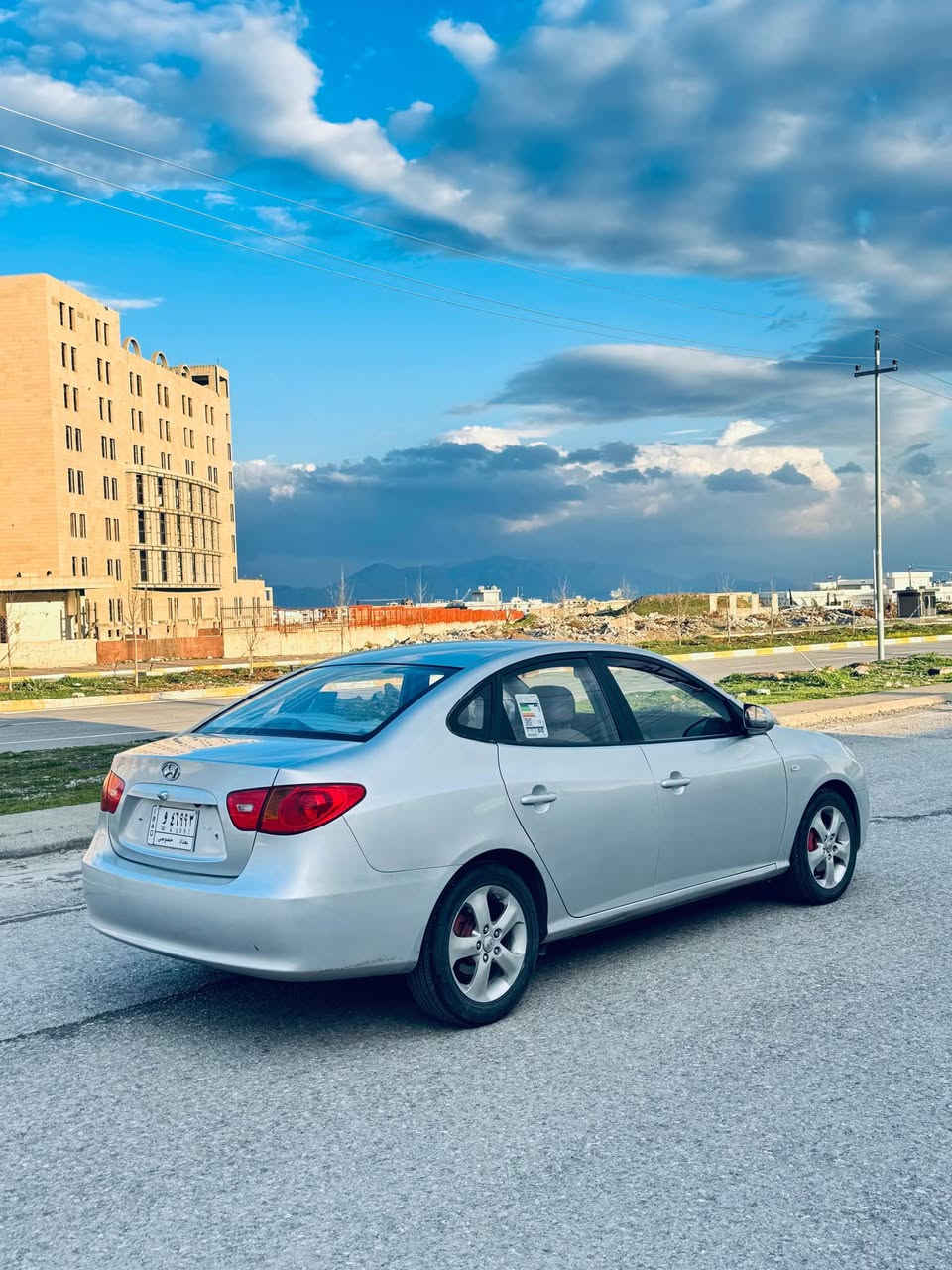 هۆندا ئاڤانتی ٢٠٠٩
براوە 
مەکینە ١٦ دکشن بەرز 
نموونەیە سەیارەکە 
بێ چال و قەپ و قوپە 
تەبرید سارد و گەرم بەشەرت 
گێر و مەکینەی بەشەرت
ABSبەشەرت 
کارەبای بەشەرت 
برێکی  بەستراوە
جامی هەلگیراوە
دەعم و لێدارو بەشەرت
کەڤەری نەگۆراوە بەشەرت 
رۆنی تازە گۆراوە
٤ تایە و ویلی لۆکی لە ژێرە  

شوێن رانیە
٤٩ گەلا 
٠ رانية, السليمانية


**إذا كنت صاحب هذا الإعلان وتريد حذفه لأي سبب، رجاءا أرسل رسالة إلى الدعم الفني**