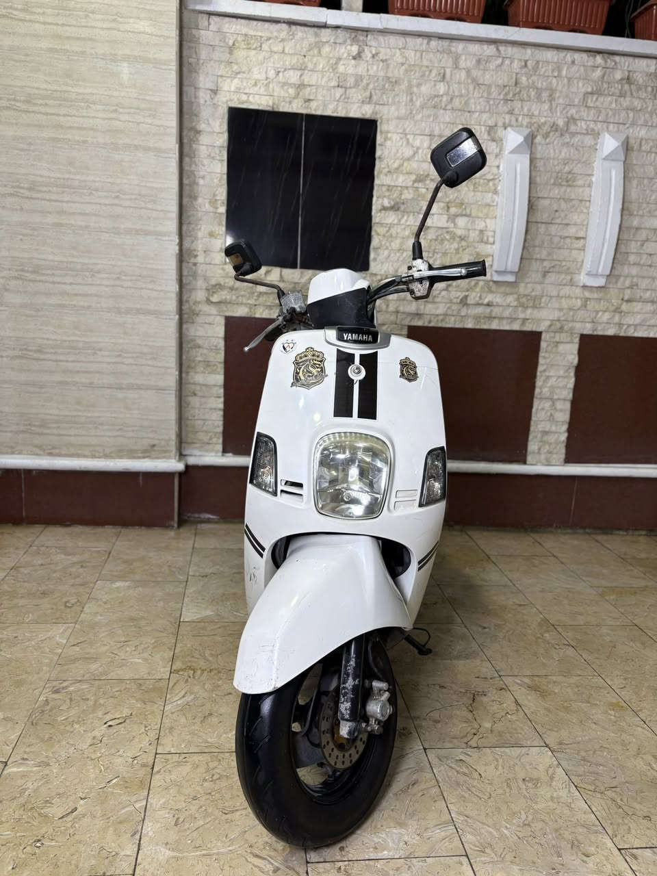 للبيع 🛵
بوليس نوزل الدراجة مكفولة من كل النواحي نقصها فقط عداد بانزين مختمه بالكامل ومكينه ناعمه وكل شي بيها بلادي العنوان بغداد الشعب للأستفسار تفصل
خاص
السعر (800) وبيها مجال بسيط 
اول اتصل على الرقم *********** متوفر واتساب
