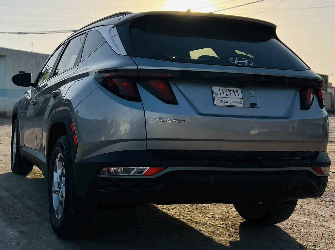 السلام عليكم / للبيع او مراوس حسب القناعة
توسان وارد امريكي موديل 2024 فول موصفات حادث كلش بسيط وبيها سونار

راديترات وتبريد ومروحة بلاديات بوضع الشركة - مواصفات sel

محرك 2500 

كشن كهربائي

بصمة تشغيل  و بصمة ابواب وتشغيل عن بعد

صندوك كهرباء

لايت زينون عالي ناصي 

LED البجم لد نهاري 

اشاير مري

رادار امامي وجانبي وخلفي 

تحديد مسار قيادة آليه

داخل لونين اسود مطعم بيجي

سايد بريك بصمة

اوتو هولد 

مود درايف انظمة قيادة متعدده 

قطعتين تبريد 

شاشة تدعم كار بلي 

كامرا خلفية دوارة 

تحكمات استيرن وكروز سرعة 

وباقي المواصفات معروفة 

سعرها 185  ورقة

رقم قادسية شهداء


**إذا كنت صاحب هذا الإعلان وتريد حذفه لأي سبب، رجاءا أرسل رسالة إلى الدعم الفني**