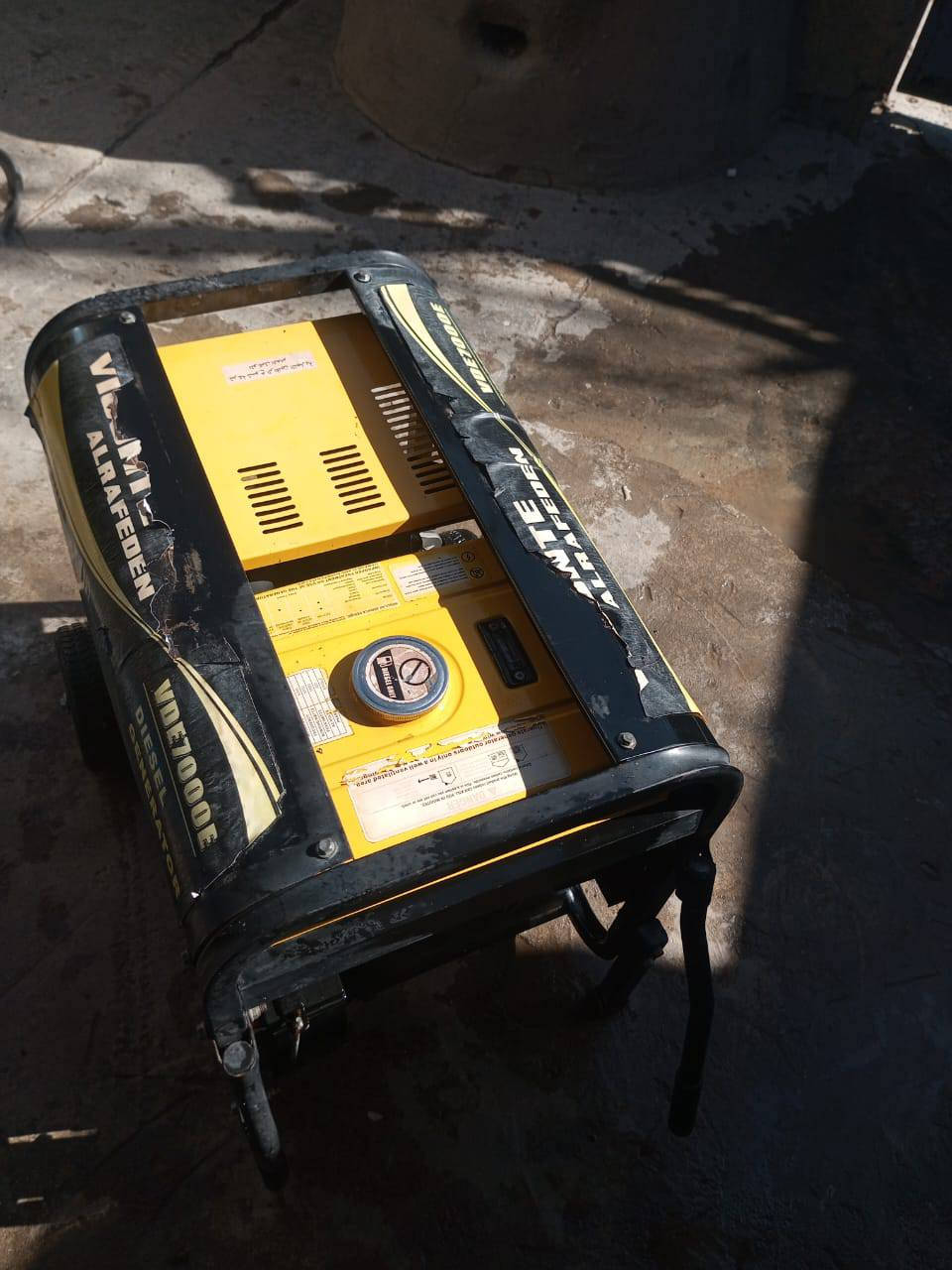 سلام عليكم مولده 20 امبير كاز السعر 550 وهذا رقمي ***********
