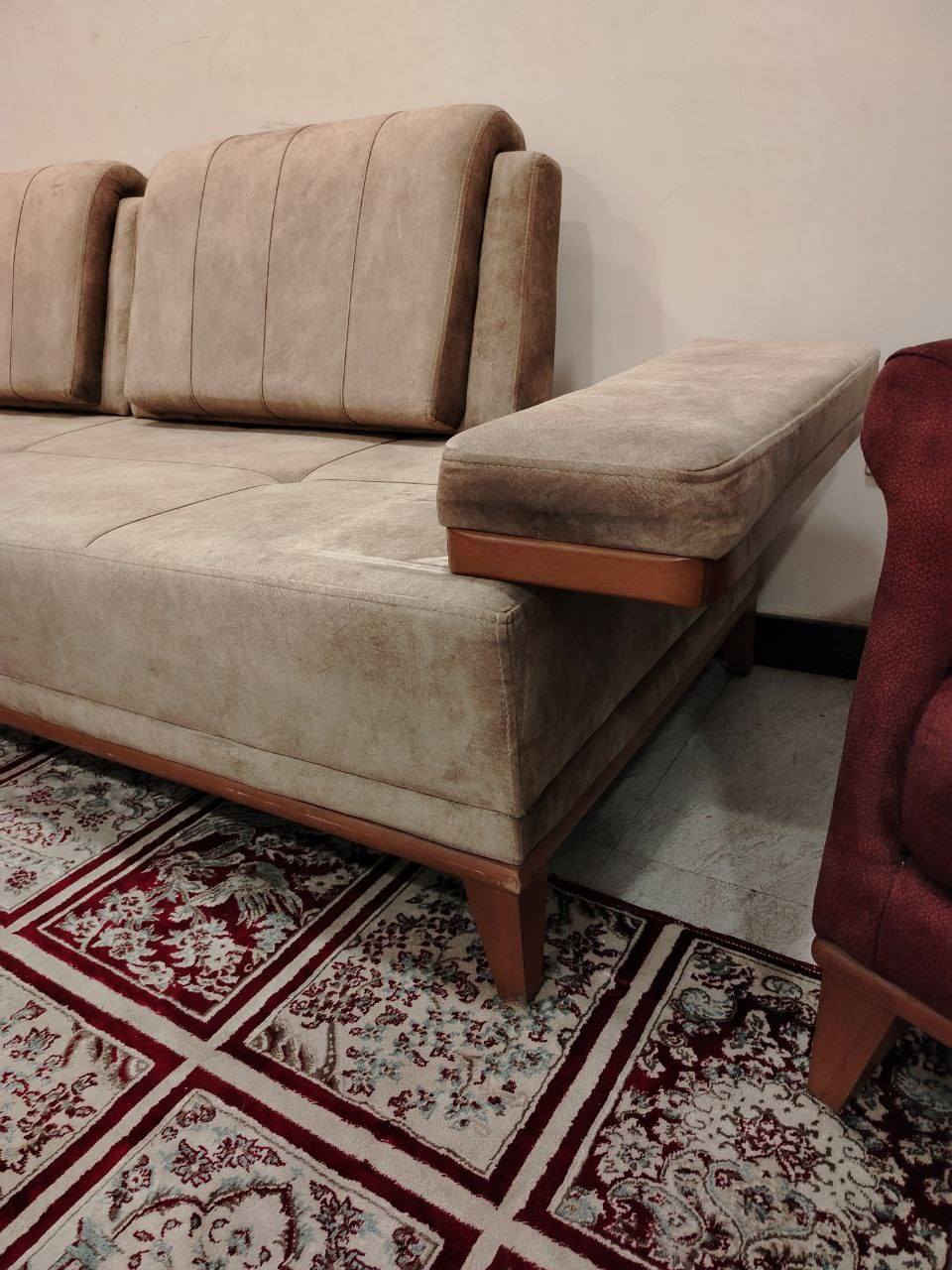 أغراض منزلية جديده كلش استفسار واتصال ع الرقم ***********
