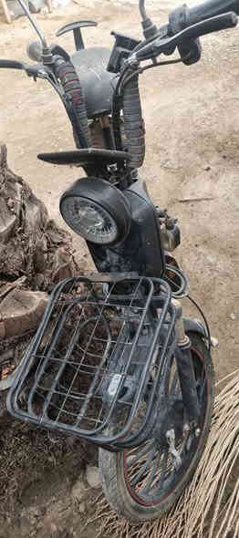 متاح بسكل شحن متروك ١٥٠ وبي مجال مكاني بعقوبة التحرير ***********
