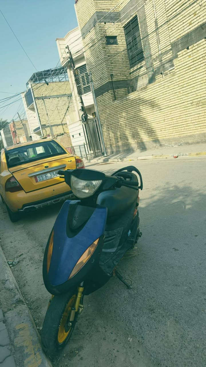 السلام عليكم يولد عدله مال لعب دراجه شغاله ابيع كوم حديد تجي تحمل وتروح لا تسئلني شبيه سعرها ٢٥٠ قفلها من الاخير مكاني بغداد الحسينيه الشراي يراسلني او يتصل عل رقم ***********
