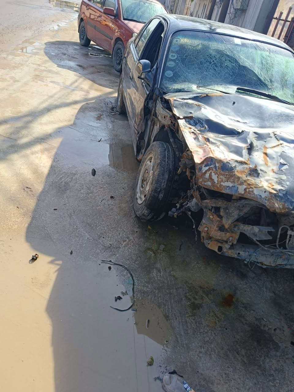 سوناتا 2 بيها حادث ابيع هذا الموجود السيارة باسمي مكاني بعقوبة حي المعلمين السعر 23 وبيها مجال ‏‪0772 207 8248‬‏
