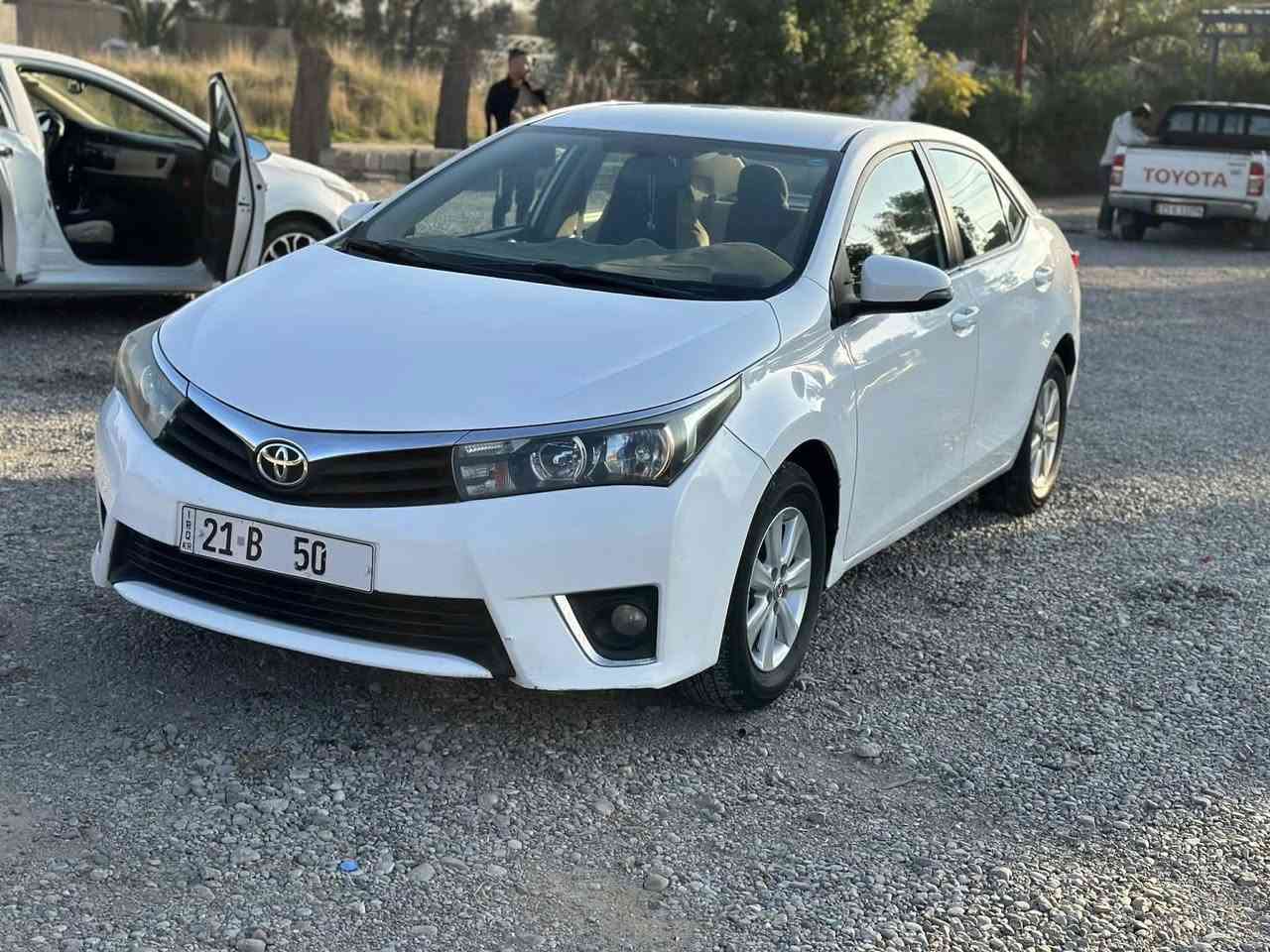 كورلا 2015 خليجي 

رقم سليمانيه انكليزي 
نفاذ السنويه 2028

مكينه 2000
ماشيه 113km حقيقي 

تخم تاير نضيف 
حداديه إماميه خلفيه جديد 
مكينه + كير فول نضافه 

كأمره خلفيه 
حساس خلفي 
شاشه لمس 
تحكم ستيرن 
سطاب لايت لكزز 

السونار مرفق داخل المنشور
الباب مبدل بلاد بدون صبغ 

السعر $154 و بيهة مجال 

العنوان ديالى المقداديه 

للاستفسار الاتصال 

***********
