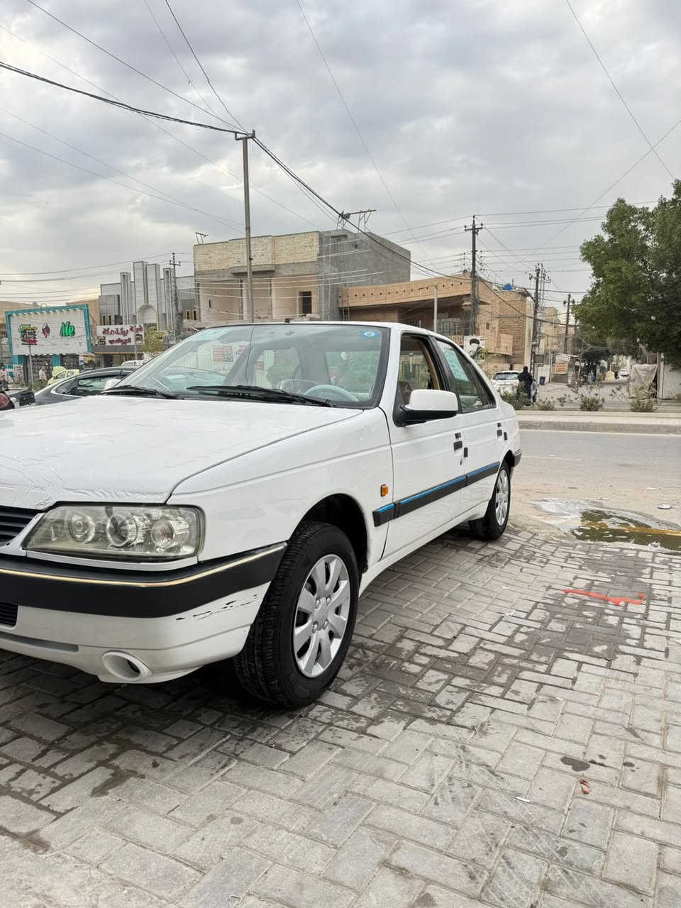 سلام عليكم بيجو لميس ٢٠١٣ 
كير مكينه تبريد خير من الله 
صدر امامي خلفي جديد
دوشمه كشنات بطاين 
بيه هلالات معمر ودوس 
رقم نكليزي تحويل مباشر 
الشراي يخابر ‭٠٧٧٠ ٩٢٤ ٤٦٣٤‬
مكاني بغداد البياع
سعر ٤٢ بيه مجال بسيط
