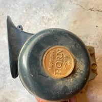 هورن يوكن • هورن سيارة • هورن • طاط • قطع غيار سيارات • بوق سيارة