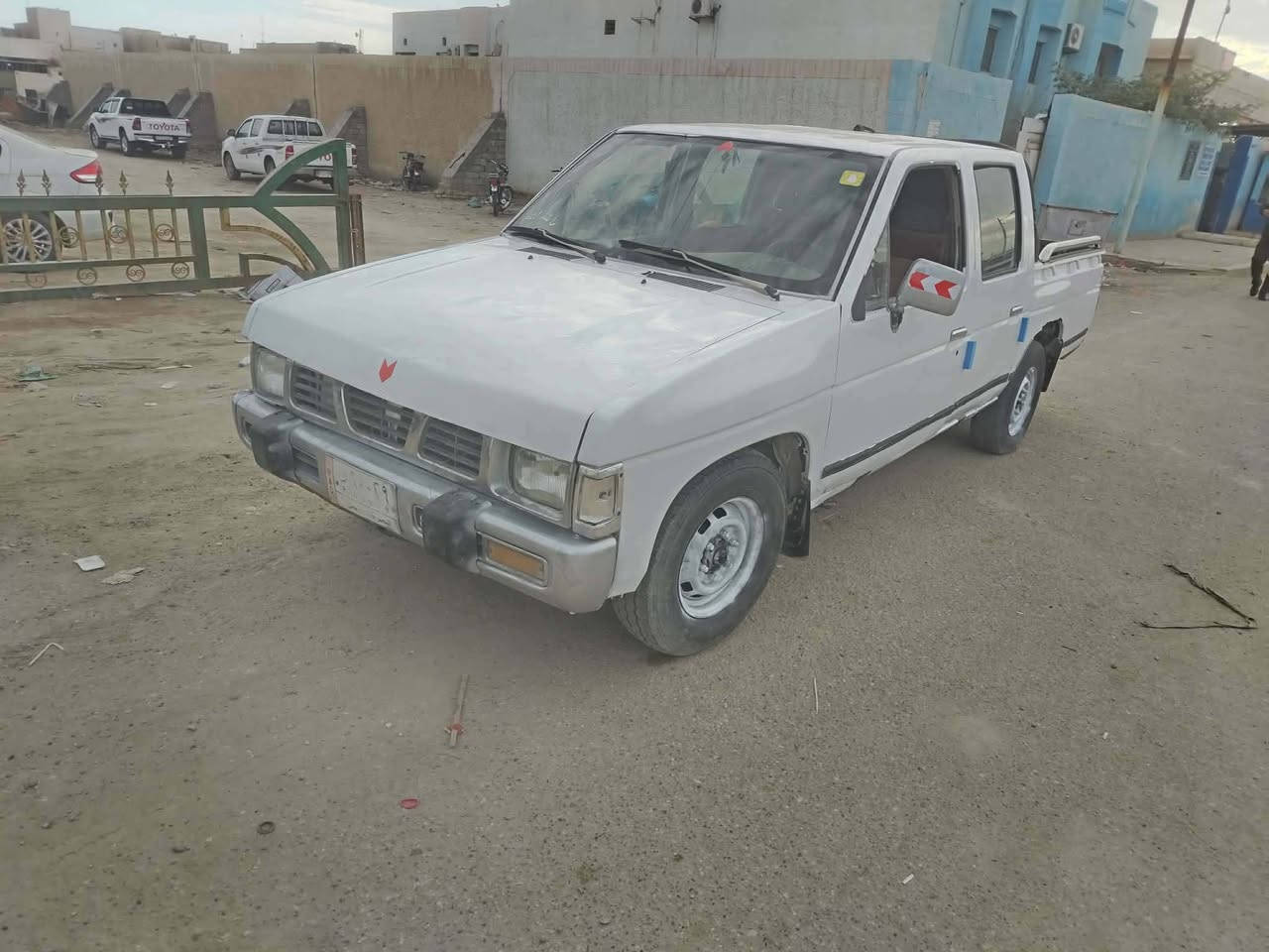 سلام عليكم للبيع نيسان مديل 96رقم بصره مشروع وطني سنويه جديده 28 شرط تحويل كير ومحرك لشرط مكفولات انضاف شاصي نضيف سياره نضيفه مكفوله من الدعمه والضربه صبق جماليه فقط جاهزه من كلشي ترايك وين ماتريد سعر 27وبيه مجال *********** مكان سماوه الخضر
