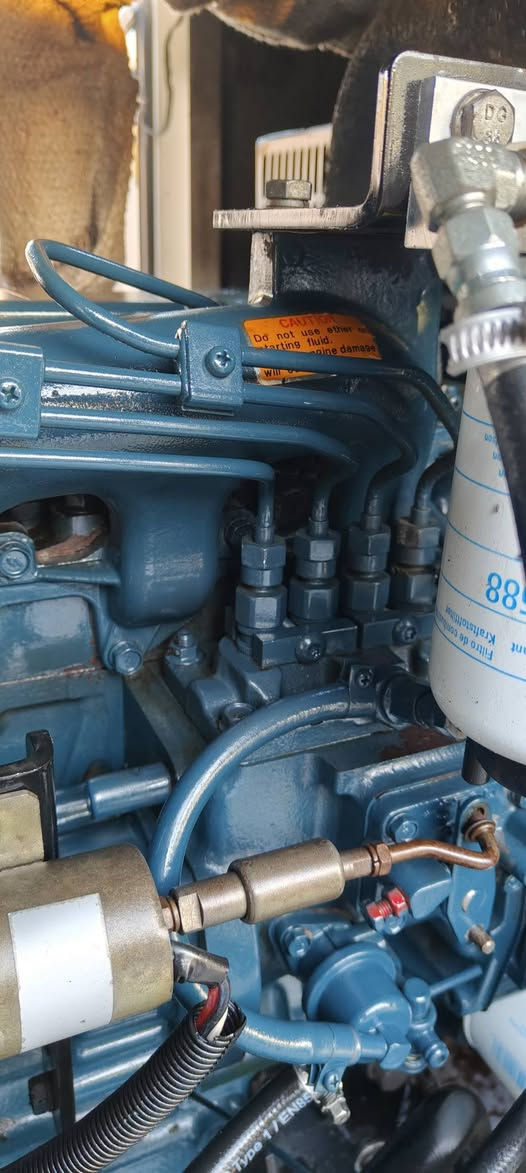 السلام عليكم 
كابوتا 4اسلندر ياباني اصلي 
حجم المحرك 2203
22 كيفي
كاتم 90/100 
وارد استرالي 
شرط برغي ممفتوح بيهه 
ع وضع الشركه 
يوجد لدينا جميع انواع المولدات بمختلف الاحجام 
يوجد لدينا توصيل لجميع المحافظات
***********
***********
