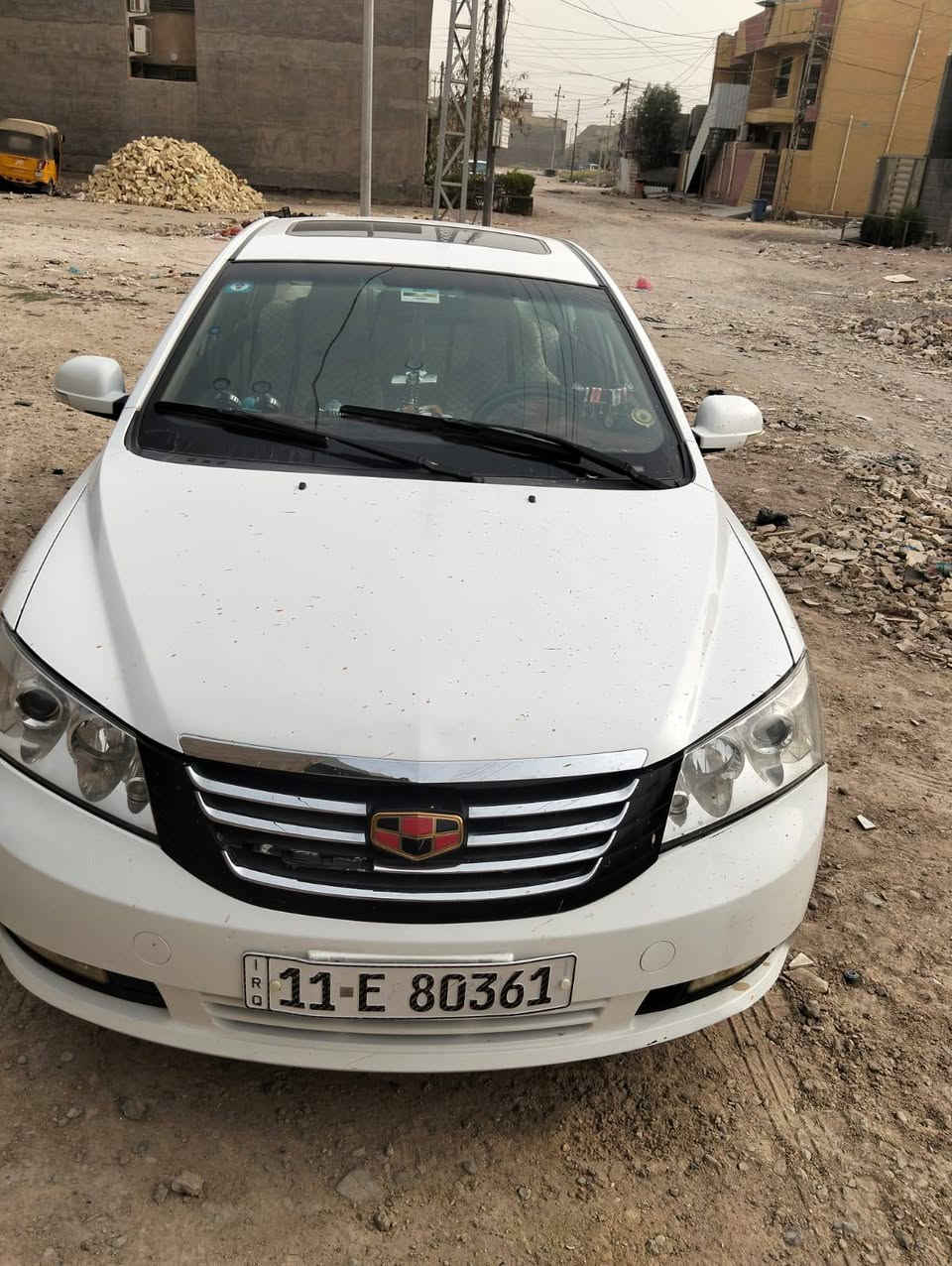 سلام عليكم سياره جيلي ام كراند 2013 بسمي تخم تاير سبير مانازل مكينه وكير خير من الله تبريد ثلج دوشمه جلد سياره جاهزه من كلشي مال جناي رقم نكليزي مكان بغداد سعر 67 بيه مجال زعغرانيه اتصال*********** بي واتساب
