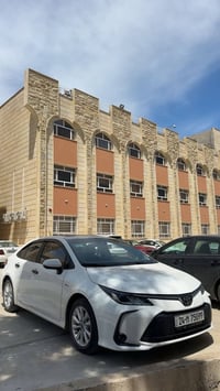 كورلاه هايبرد 2025للبيع فول مواصفات 07505572774