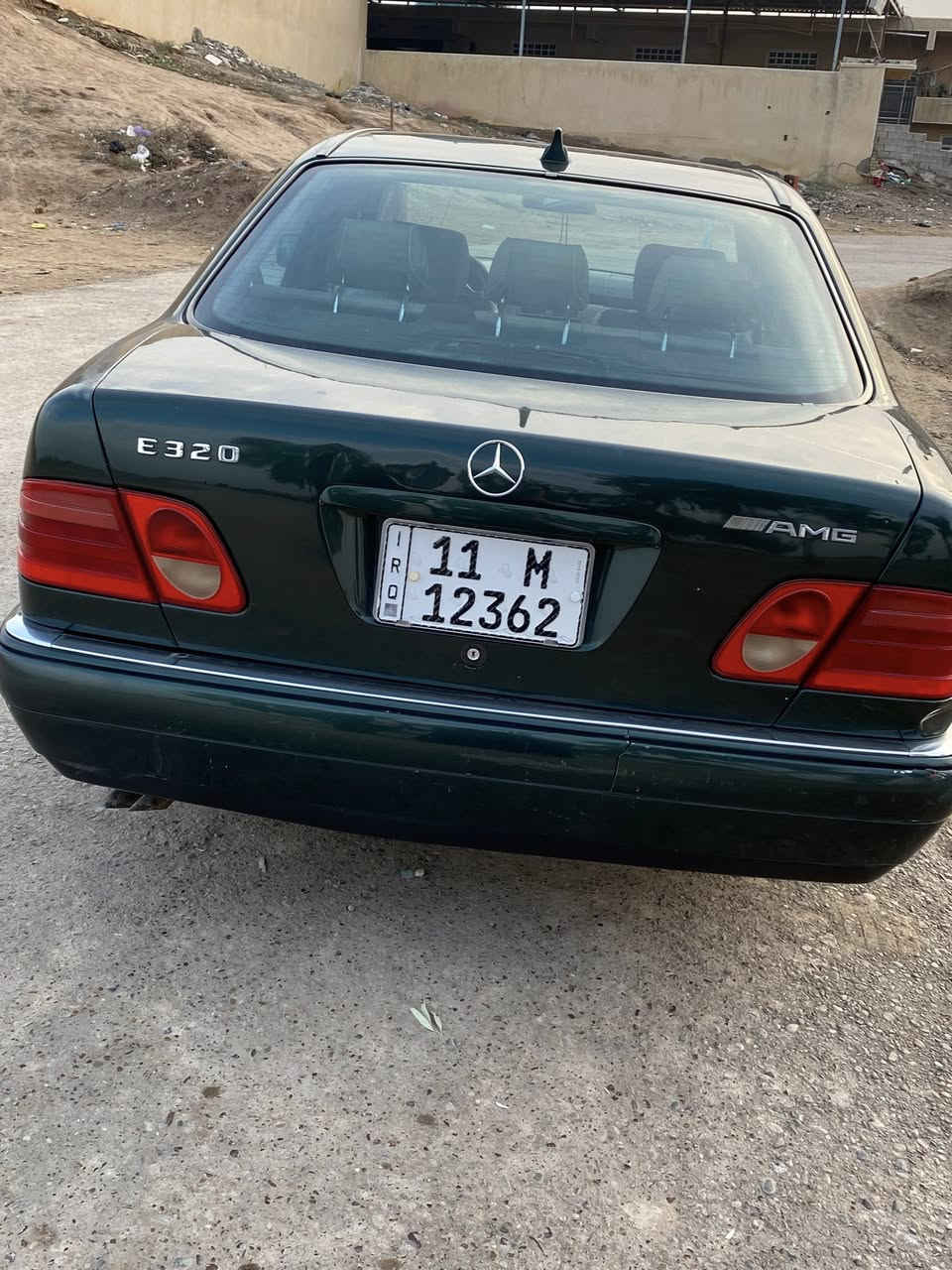 مارسدس ام عيون لون زيتوني مديل 97 كامله من كلشي مابيه ظررر مصبوغه لجماليه فقط مكان بغداد رقم الهاتف    السعر ٩٢         ‭  ٠٧٧٤ ٩٧٤ ٠٨٨٨‬
