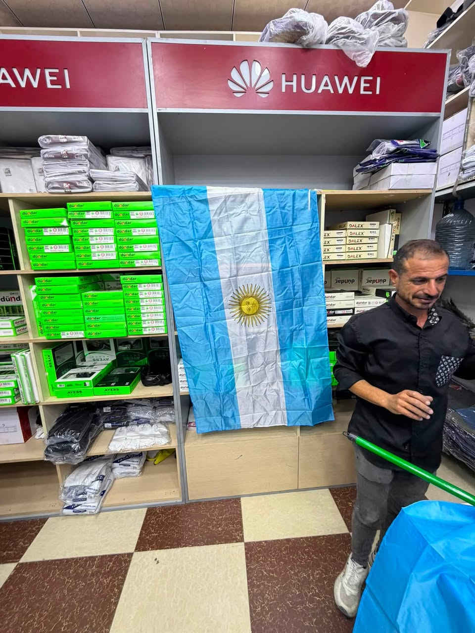 توفير علم ارجنتين لباجر نهائي 🇦🇷🇦🇷🇦🇷🇦🇷
جمله مفرد ***********محمد دبي
***********
