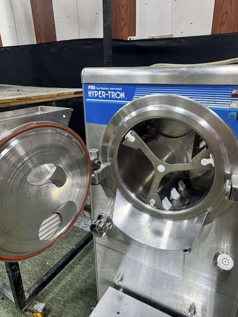 دي اس ايطالي🇮🇹 سعر مناسب

6 كيلو

نضيفه علبلاد برغي مامبدل بيه

المكان بصره

اللاستفسار *********** لو خاص
