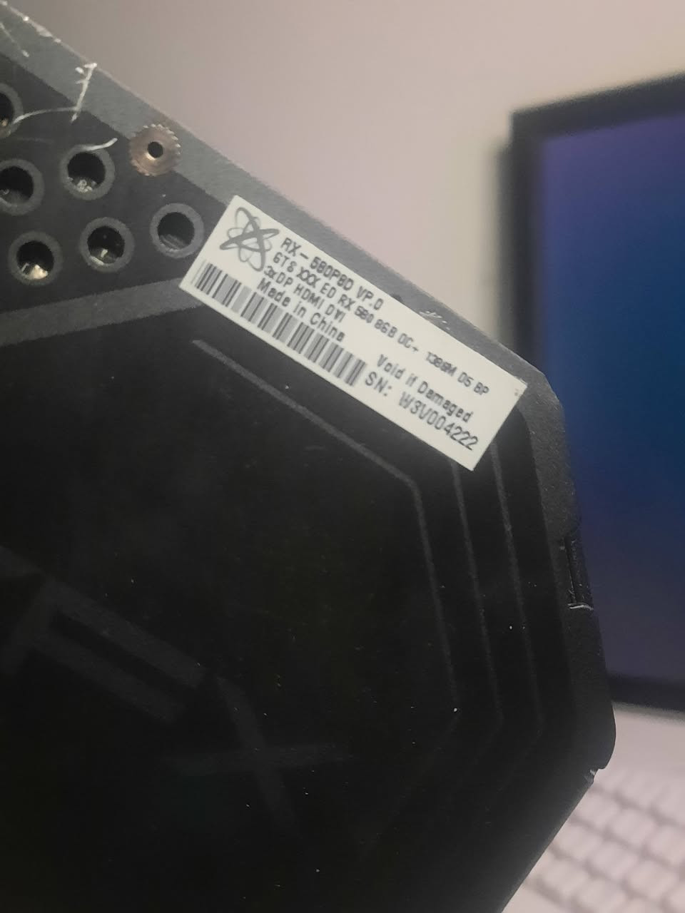 السلام عليكم
RX580 8G XFX BLACK EDITION 
شغال ما بي أي أشكال مثل مموضح 
حجز ***********
