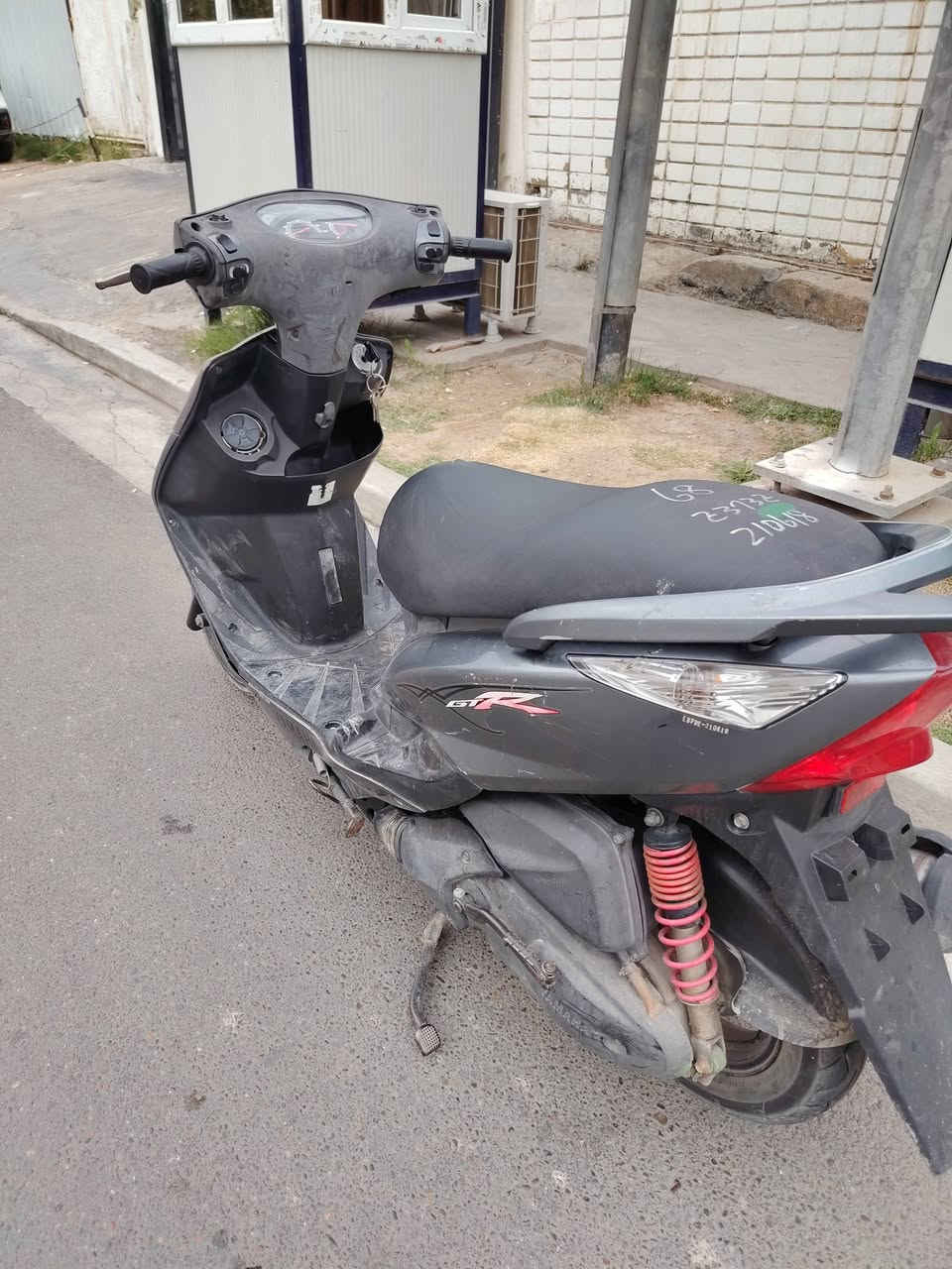 سلام عليكم شباب ماكس ثعلب كابريتر وكاله فقط بيهة الكفر الامامي مبدل و القايش نص عمر دراجة كلها ختم واحد خير من الله كهربائيات كلها شغالة مكينه خرسة متسمع صوتها كفرات بلادي كلجات بلاد كابريتر بلاد خير من الله دراجة حلوة نصبتهة حلوة تايرات جدد سعر 800 وبيها مجال مكاني بغداد مدينة الصدر شباب خاص ما اجاوب فقط اتصال ابو ال600 لتخابرني 👍🤍


**إذا كنت صاحب هذا الإعلان وتريد حذفه لأي سبب، رجاءا أرسل رسالة إلى الدعم الفني**