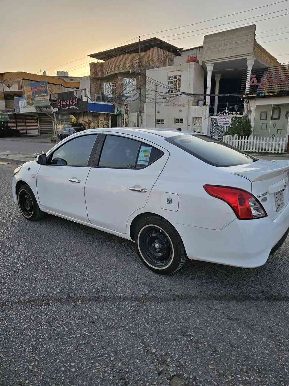 السلام عليكم صني هندي موديل 2020 بليته زركه سياره جاهزه كير مكينه حداديه تبريد ثلج❄️ منضومه جديده تخم تاير جديد رقم اربيل تريد تحويل تريد وكاله وكاله بسمي بيها طخه بالصندوق موضحه بالصور وبالهلال مال جاملغ اقل شبر فقط مابيها صبخ سياره مكفوله من صبخ ماشيه 237 #السعر93 مكاني #نجف لاتصال فقط ***********

