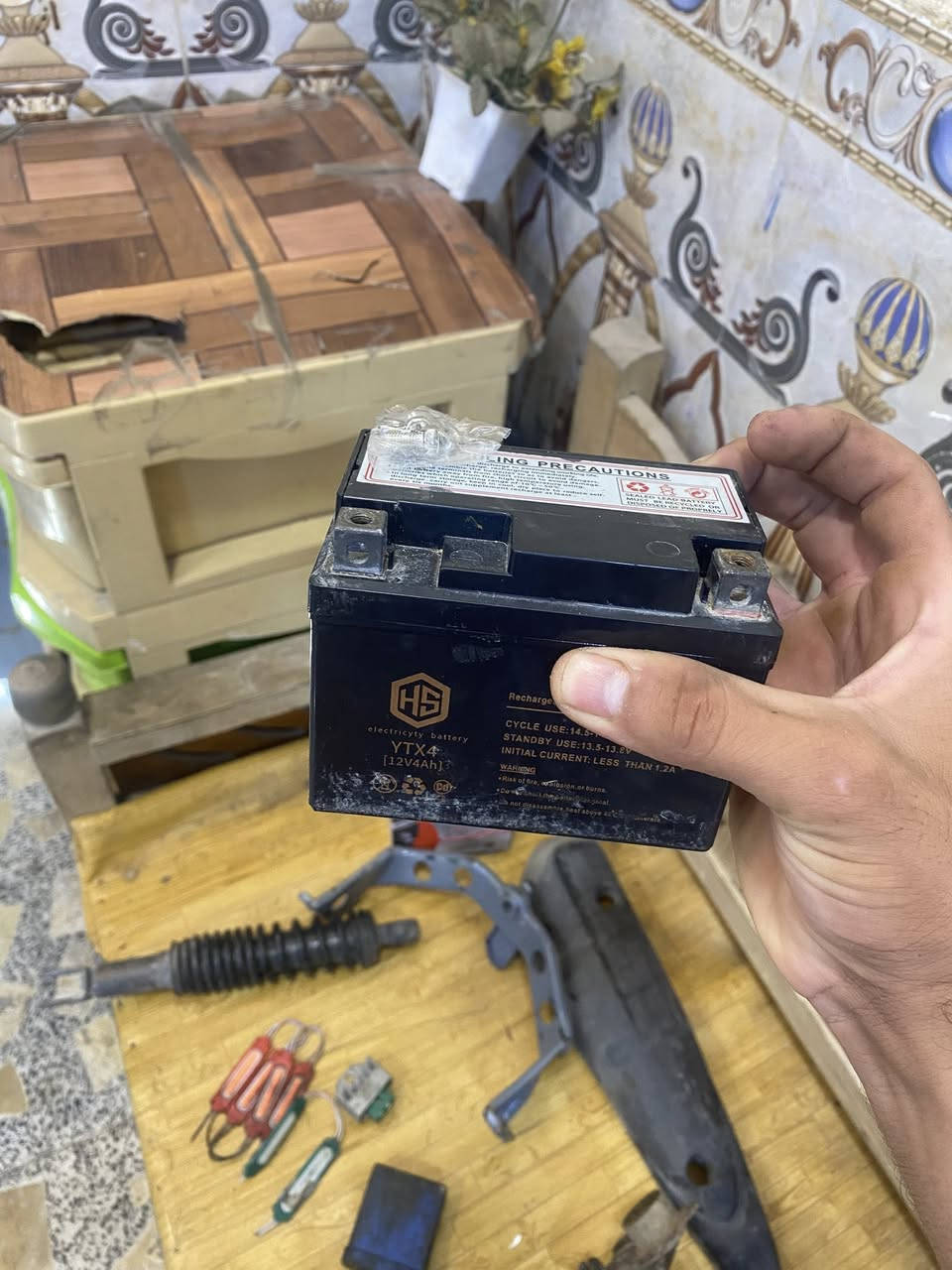 غراض مال ماكس تفصيخ شنو تريد بهن بس راسني وبيعلك جوه تجاري مكاني البصره القبله حي الشهداء رقمي ***********
