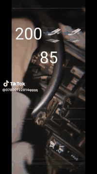 سوبر 87 سياره جاهزه محرك بيها ون جي جير عادي حداديه جديده سياره كامله دواخل السياره جديده سياره بيها خياسات خيانه للبيع سعرها 20 ورقه وبيها مجال مكان ديوانيه الرقم ***********
