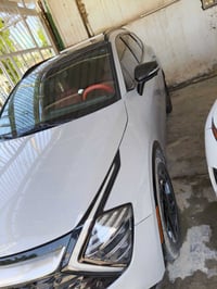 للبيع سبورتج 23 برستيج بدون رقم  ماشية 45 ميل  بدون ايرباك سيارة جديدة...