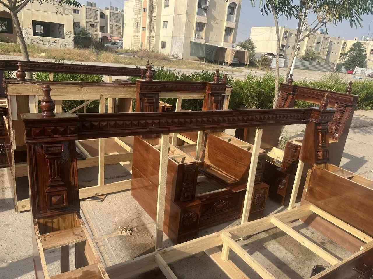صلاح الدين مجمع الدور سوق الثالث (***********)
